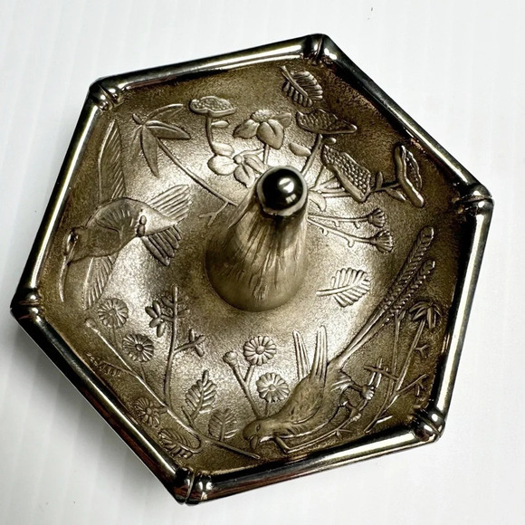 Vintage Godinger Silver Plated Ring Holder Humming Birds Flowers Nature Jewelry - Picture 2 of 9